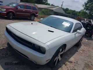 2012 Dodge Challenger SXT Plus z VIN 2C3CDYAG3CH168263, wystawiony jako IAAI lot #42283885 z przebiegiem 200 052 mil mil oraz . Historia ofert i sprzedaży dostępna na DreamBid. Obrazek 18.