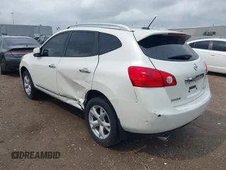 2011 Nissan Rogue S z VIN JN8AS5MV7BW298195, wystawiony jako IAAI lot #42156324 z przebiegiem 167 543 mil mil oraz . Historia ofert i sprzedaży dostępna na DreamBid. Obrazek 3.