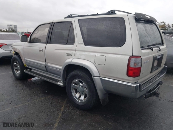 1997 Toyota 4Runner Limited with VIN JT3GN87R5V0021375, listed as a IAAI auction lot 41529146 with 226,304 mi miles. Bid and sale history available at carsss.com. Image 3.