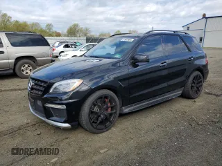 2015 Mercedes-Benz M ML 63 AMG with VIN 4JGDA7EB5FA549984, listed as a Copart auction lot 51907984 with 132,030 mi miles and Salvage Title. Bid and sale history available at carsss.com. Image 1.