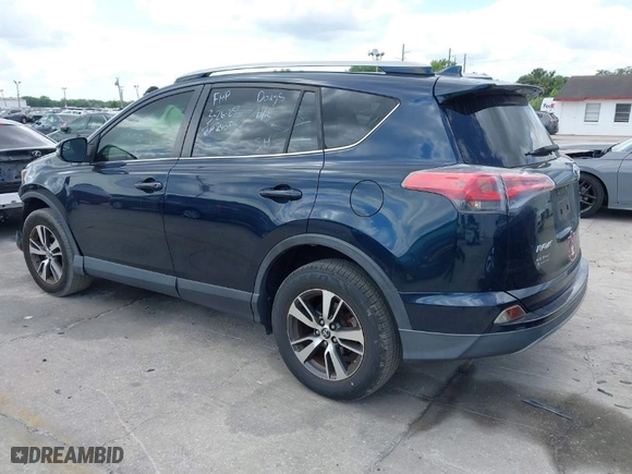 2017 Toyota RAV4 XLE with VIN JTMWFREV5HJ115782, listed as a IAAI auction lot 41909275 with 78,928 mi miles. Bid and sale history available at carsss.com. Image 3.