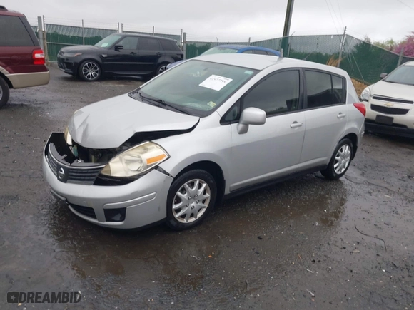 2008 Nissan Versa 1.8 SL with VIN 3N1BC13E28L395359, listed as a IAAI auction lot 41977799 with 80,258 mi miles. Bid and sale history available at carsss.com. Image 17.