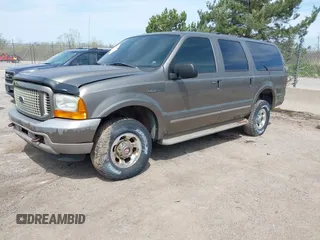 2003 Ford Excursion Limited z VIN 1FMNU43S43ED25493, wystawiony jako IAAI lot #42203333 z przebiegiem Nie podano mil oraz . Historia ofert i sprzedaży dostępna na DreamBid. Obrazek 2.