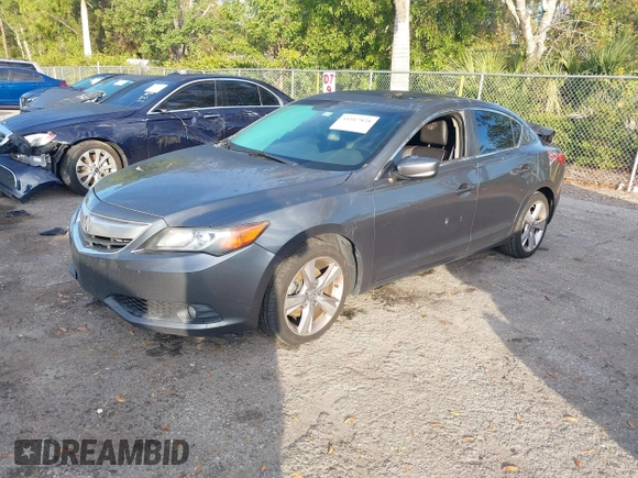 2013 Acura ILX 2.4L Premium Pkg with VIN 19VDE2E58DE000708, listed as a IAAI auction lot 41167828 with 235,181 mi miles. Bid and sale history available at carsss.com. Image 2.