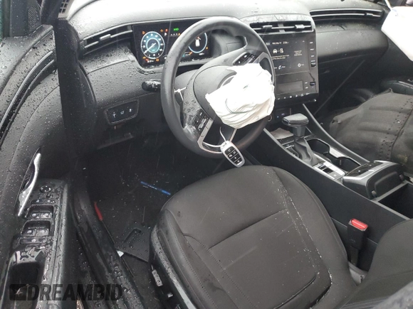 2024 Hyundai Tucson SEL z VIN 5NMJBCDE9RH423615, wystawiony jako Copart lot #56845595 z przebiegiem 15 587 mil mil oraz Szkoda całkowita • Salvage title. Historia ofert i sprzedaży dostępna na DreamBid. Obrazek 8.