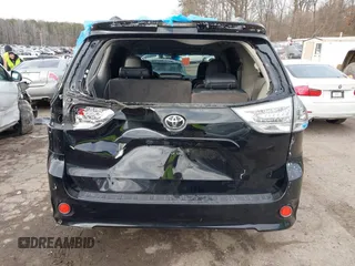 2011 Toyota Sienna SE with VIN 5TDXK3DCXBS112867, listed as a IAAI auction lot 41394925 with 235,567 mi miles. Bid and sale history available at carsss.com. Image 6.