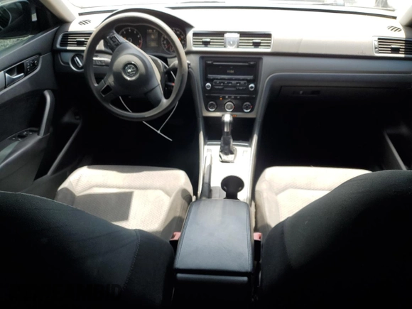 2015 Volkswagen Passat Limited Edition with VIN 1VWAT7A35FC093020, listed as a Copart auction lot 62692295 with 138,823 mi miles and Clean title. Bid and sale history available at DreamBid. Image 8.