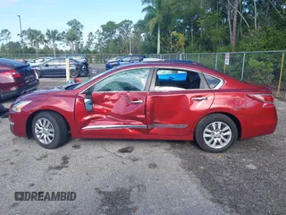2014 Nissan Altima SV with VIN 1N4AL3AP5EN390179, listed as a IAAI auction lot 41989394 with 138,859 mi miles and . Bid and sale history available at carsss.com. Image 14.