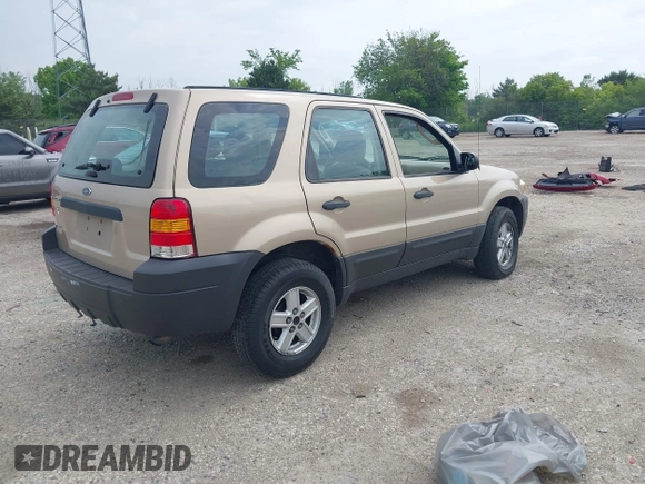 2007 Ford Escape XLS with VIN 1FMYU02Z37KA07375, listed as a IAAI auction lot 42452709 with 201,316 mi miles and . Bid and sale history available at DreamBid. Image 4.