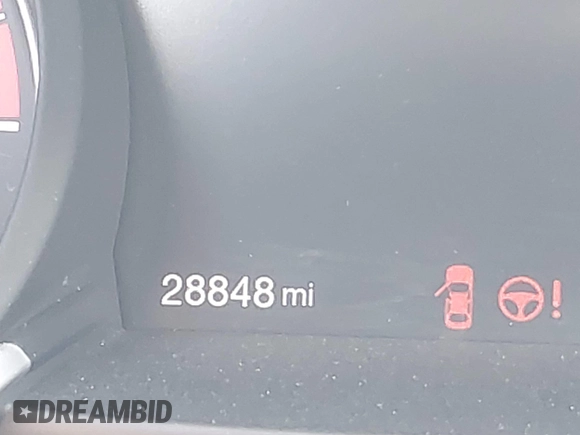 2019 Alfa Romeo Giulia Ti z VIN ZARFANBN6K7609476, wystawiony jako IAAI lot #42343594 z przebiegiem 28 848 mil mil oraz . Historia ofert i sprzedaży dostępna na DreamBid. Obrazek 16.