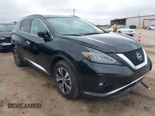 2023 Nissan Murano SV z VIN 5N1AZ2BS3PC101347, wystawiony jako IAAI lot #41902112 z przebiegiem 56 627 mil mil oraz . Historia ofert i sprzedaży dostępna na DreamBid. Obrazek 1.