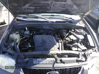 2004 Ford Escape XLT с VIN 1FMYU03154DA10464, выставлен на аукционе IAAI как лот 26231220 с пробегом 102 279 миль миль и . История ставок и продаж доступна на DreamBid. Изображение 10.