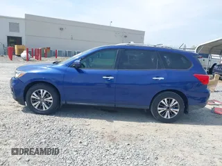 2017 Nissan Pathfinder S with VIN 5N1DR2MN4HC603631, listed as a IAAI auction lot 41901005 with 138,432 mi miles. Bid and sale history available at carsss.com. Image 14.