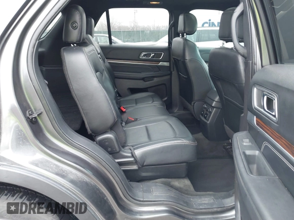 2016 Ford Explorer Limited with VIN 1FM5K8F89GGC40530, listed as a IAAI auction lot 41450178 with 146,157 mi miles. Bid and sale history available at carsss.com. Image 8.