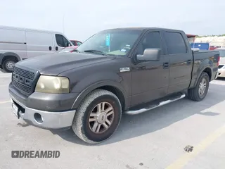 2006 Ford F-150 XLT with VIN 1FTPW12536KB75576, listed as a IAAI auction lot 42136498 with 165,337 mi miles. Bid and sale history available at carsss.com. Image 2.