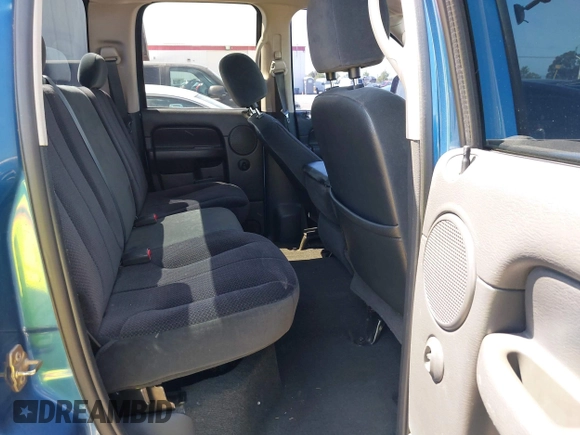 2005 Dodge 1500 ST with VIN 1D7HU18N05J608086, listed as a IAAI auction lot 42067740 with 188,680 mi miles. Bid and sale history available at carsss.com. Image 8.