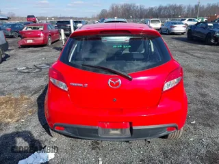 2012 Mazda 2 Touring z VIN JM1DE1LZ2C0152367, wystawiony jako IAAI lot #41526817 z przebiegiem 52 011 mil mil oraz . Historia ofert i sprzedaży dostępna na DreamBid. Obrazek 17.