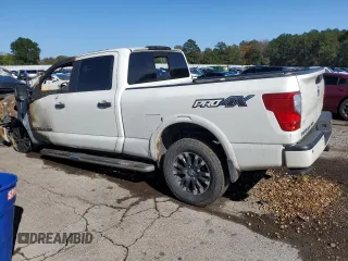 2019 Nissan Titan XD SV with VIN 1N6BA1F41KN520359, listed as a Copart auction lot 81355334 with 0 mi miles and Salvage Title. Bid and sale history available at carsss.com. Image 2.