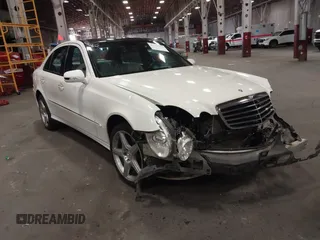 2008 Mercedes-Benz E 550 Sport with VIN WDBUF72X38B310368, listed as a IAAI auction lot 42475325 with 152,580 mi miles and . Bid and sale history available at DreamBid. Image 1.