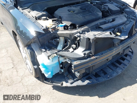 2013 Lincoln MKZ with VIN 3LN6L2J99DR817219, listed as a IAAI auction lot 42503896 with 98,757 mi miles and . Bid and sale history available at DreamBid. Image 14.