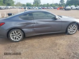 2015 Hyundai Genesis Coupe 3.8L Base с VIN KMHHU6KJ3FU124857, выставлен на аукционе IAAI как лот 42168363 с пробегом 130 469 миль миль и . История ставок и продаж доступна на DreamBid. Изображение 13.