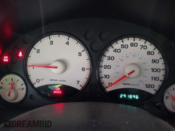 2002 Jeep Liberty Sport with VIN 1J4GL48K32W145174, listed as a IAAI auction lot 42028324 with 291,896 mi miles. Bid and sale history available at carsss.com. Image 7.