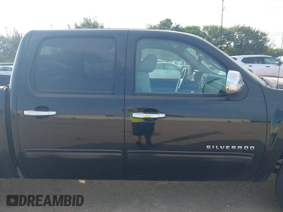 2011 Chevrolet Silverado 1500 LT with VIN 3GCPCSEAXBG115254, listed as a IAAI auction lot 40297491 with 222,214 mi miles and . Bid and sale history available at DreamBid. Image 13.