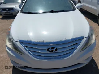 2011 Hyundai Sonata GLS with VIN 5NPEB4AC2BH183343, listed as a IAAI auction lot 41986671 with 251,471 mi miles and . Bid and sale history available at carsss.com. Image 12.