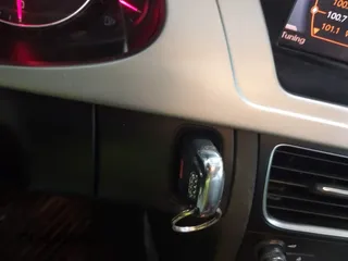 2010 Audi A4 Premium с VIN WAUDFAFL7AN065307, выставлен на аукционе IAAI как лот 42137403 с пробегом 160 407 миль миль и . История ставок и продаж доступна на DreamBid. Изображение 11.