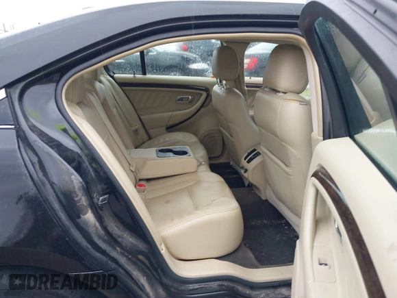 2014 Ford Taurus Limited with VIN 1FAHP2F87EG130532, listed as a IAAI auction lot 41618112 with 118,474 mi miles. Bid and sale history available at carsss.com. Image 8.