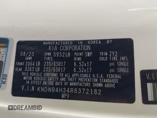 2024 Kia Carnival LX with VIN KNDNB4H34R6372182, listed as a IAAI auction lot 41421202 with 20,476 mi miles. Bid and sale history available at carsss.com. Image 9.