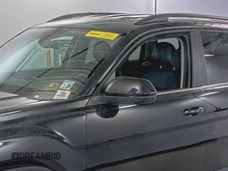 2024 Volkswagen Atlas SE с VIN 1V2HR2CA2RC553977, выставлен на аукционе IAAI как лот 42731405 с пробегом 24 692 миль миль и . История ставок и продаж доступна на DreamBid. Изображение 18.