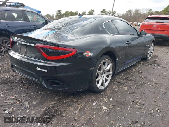 2018 Maserati GranTurismo Sport with VIN ZAM45VLA9J0270166, listed as a IAAI auction lot 41200622 with 25,476 mi miles. Bid and sale history available at carsss.com. Image 4.