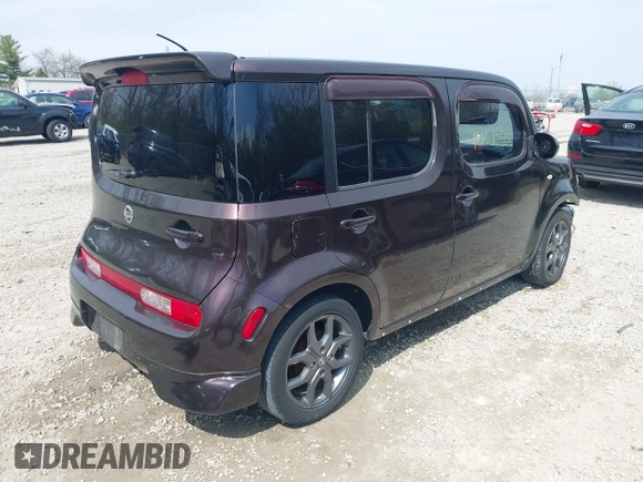 2009 Nissan Cube SL z VIN JN8AZ28R39T111263, wystawiony jako IAAI lot #42050350 z przebiegiem 253 666 mil mil oraz . Historia ofert i sprzedaży dostępna na DreamBid. Obrazek 4.