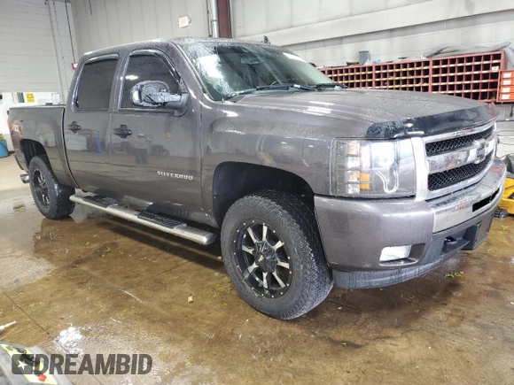 2011 Chevrolet Silverado 1500 LT with VIN 1GCPKSE3XBF135400, listed as a Copart auction lot 55457775 with 149,321 mi miles and Salvage Title. Bid and sale history available at DreamBid. Image 4.