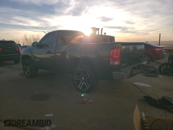 2011 GMC Sierra 1500 Work Truck z VIN 1GTN1TEX5BZ336641, wystawiony jako Copart lot #42432045 z przebiegiem 105 362 mil mil oraz Szkody całkowita. Historia ofert i sprzedaży dostępna na DreamBid. Obrazek 2.