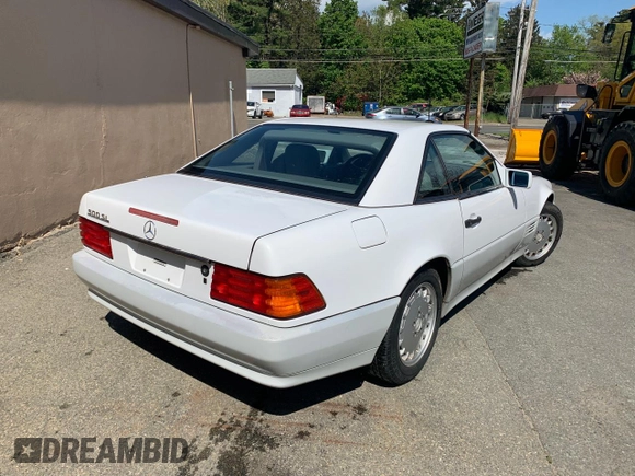 1992 Mercedes-Benz 500 с VIN WDBFA66EXNF052820, выставлен на аукционе Copart как лот 46752965 с пробегом 113 571 миль миль и Чистый • Clean title. История ставок и продаж доступна на DreamBid. Изображение 4.