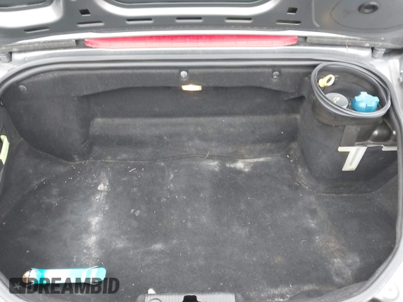 2003 Porsche Boxster with VIN WP0CA29813U621288, listed as a IAAI auction lot 41471740 with 107,864 mi miles. Bid and sale history available at carsss.com. Image 10.