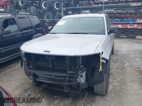 2022 Jeep Grand Cherokee Altitude with VIN 1C4RJJAG2N8581581, listed as a IAAI auction lot 42258980 with 43,725 mi miles and . Bid and sale history available at DreamBid. Image 12.
