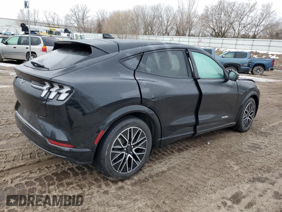 2024 Ford Mustang Mach-E Premium z VIN 3FMTK3SU3RMA04185, wystawiony jako Copart lot #46945065 z przebiegiem 18 781 mil mil oraz Szkoda całkowita • Salvage title. Historia ofert i sprzedaży dostępna na DreamBid. Obrazek 3.