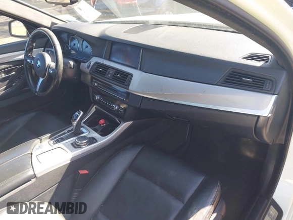 2016 BMW 5 Series 528i xDrive with VIN WBA5A7C58GG145739, listed as a IAAI auction lot 41976659 with 134,663 mi miles. Bid and sale history available at carsss.com. Image 5.