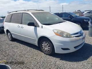2007 Toyota Sienna CE z VIN 5TDZK23C67S012339, wystawiony jako IAAI lot #42360190 z przebiegiem 207 316 mil mil oraz . Historia ofert i sprzedaży dostępna na DreamBid. Obrazek 1.