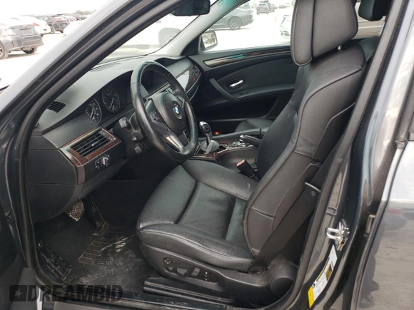 2009 BMW 5 Series 528i with VIN WBANU53509C121621, listed as a Copart auction lot 42381604 with 309,780 mi miles and Clean Title. Bid and sale history available at carsss.com. Image 7.