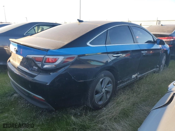 2017 Hyundai Sonata Plug-In Hybrid with VIN KMHE14L23HA065790, listed as a Copart auction lot 87240144 with 0 mi miles and Salvage Title. Bid and sale history available at carsss.com. Image 3.