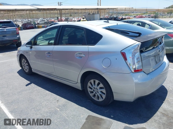 2014 Toyota Prius with VIN JTDKN3DP1E3051337, listed as a IAAI auction lot 42526207 with 306,478 mi miles and . Bid and sale history available at DreamBid. Image 3.
