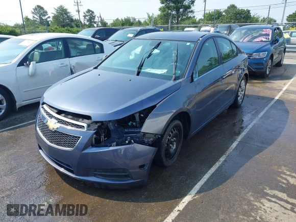 2014 Chevrolet Cruze LS z VIN 1G1PA5SG1E7203604, wystawiony jako IAAI lot #42381528 z przebiegiem 83 079 mil mil oraz . Historia ofert i sprzedaży dostępna na DreamBid. Obrazek 20.