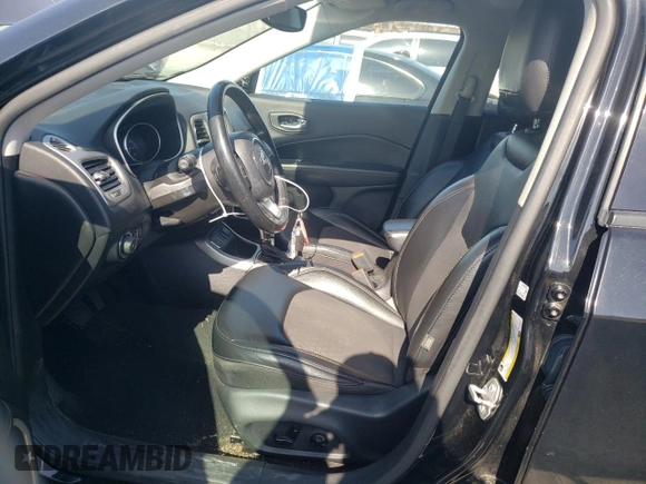 2019 Jeep Compass Latitude с VIN 3C4NJCBB8KT855599, выставлен на аукционе Copart как лот 57831005 с пробегом 111 761 миль миль и Списание • Salvage title. История ставок и продаж доступна на DreamBid. Изображение 7.