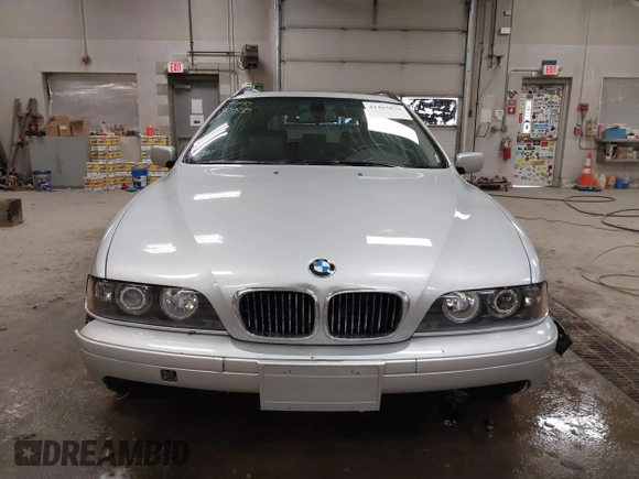 2003 BMW 5 Series 525iT with VIN WBADS33413GD50535, listed as a IAAI auction lot 41405870 with 180,748 mi miles. Bid and sale history available at carsss.com. Image 13.
