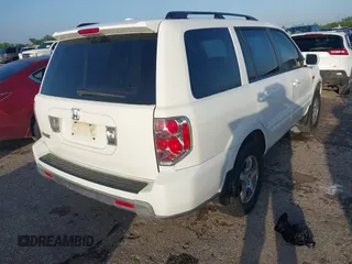 2008 Honda Pilot EX-L z VIN 5FNYF28558B023235, wystawiony jako IAAI lot #42516957 z przebiegiem 248 503 mil mil oraz . Historia ofert i sprzedaży dostępna na DreamBid. Obrazek 4.