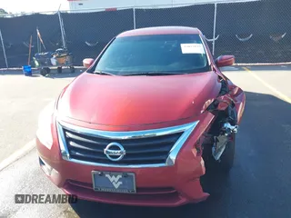 2015 Nissan Altima 2.5 S with VIN 1N4AL3AP9FN888824, listed as a IAAI auction lot 42037037 with 192,509 mi miles. Bid and sale history available at carsss.com. Image 12.